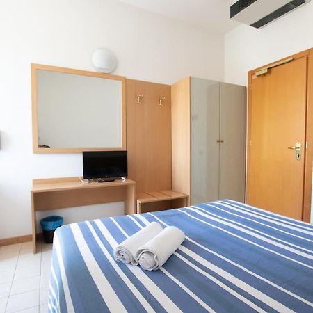 Piccolo Hotel Ravenna Bagian luar foto