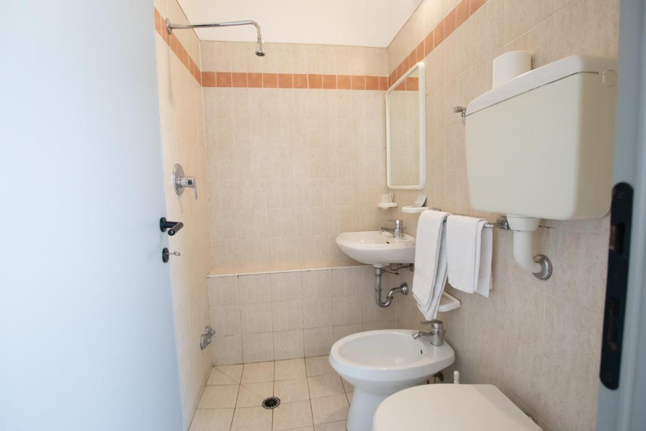 Piccolo Hotel Ravenna Bagian luar foto