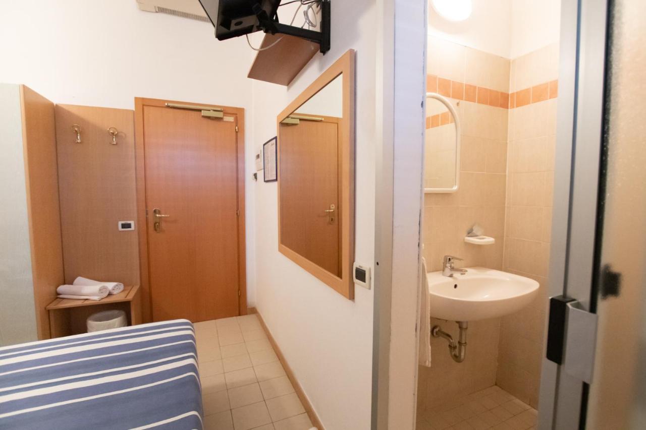 Piccolo Hotel Ravenna Bagian luar foto