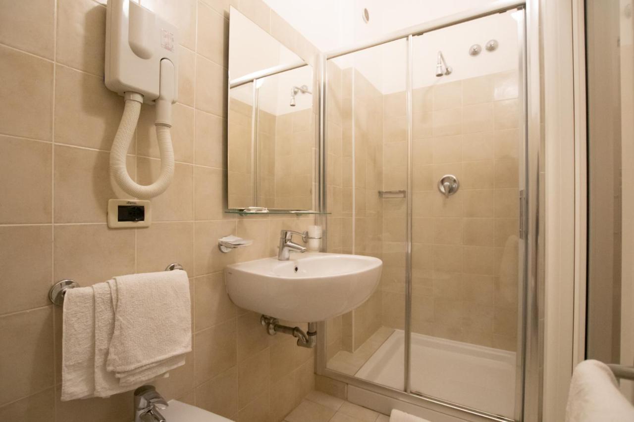 Piccolo Hotel Ravenna Bagian luar foto