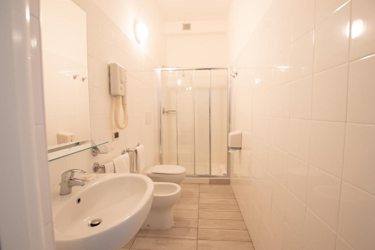 Piccolo Hotel Ravenna Bagian luar foto